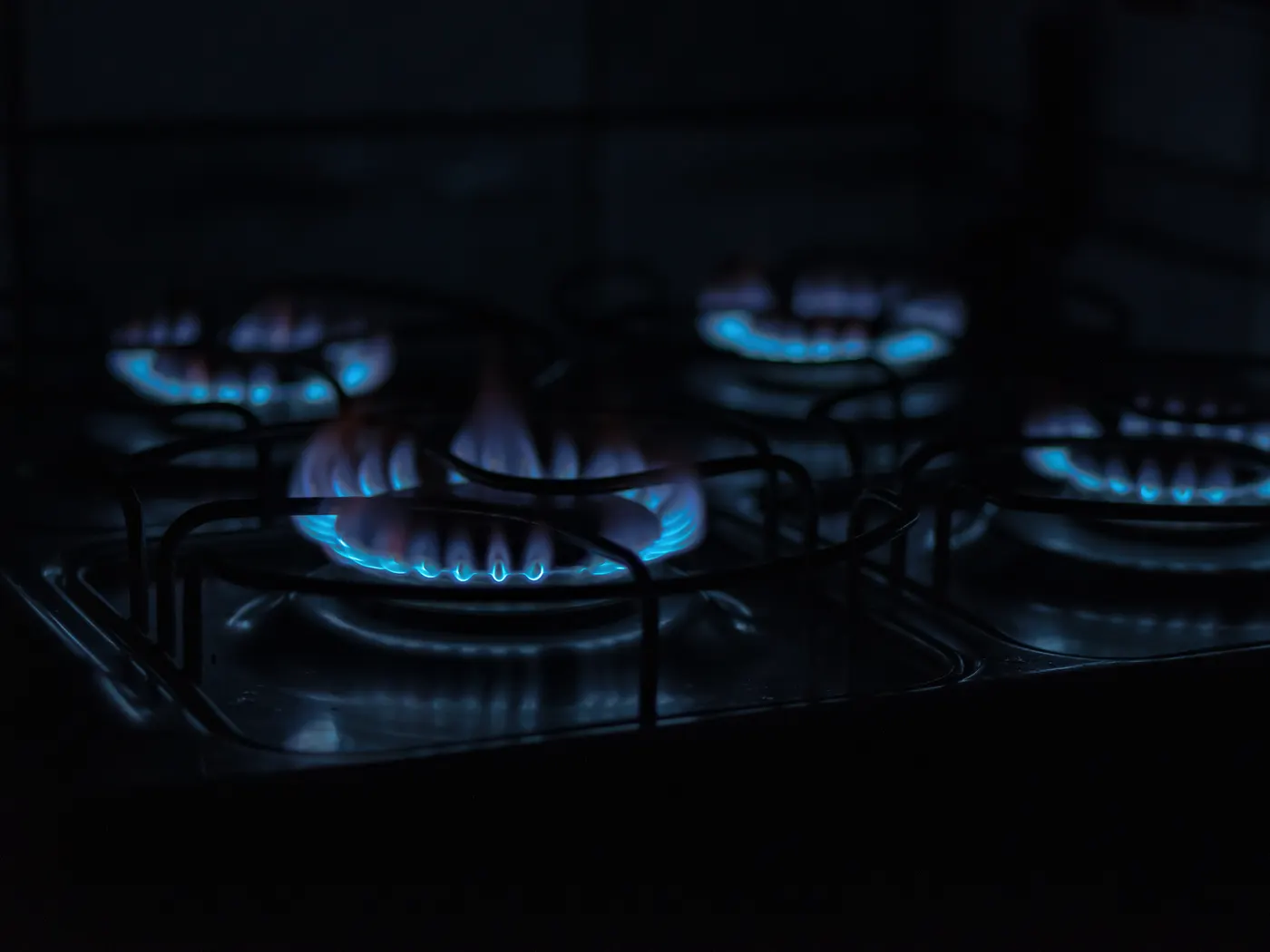 Gas vs Solar vs Battery: What Should You Use for What