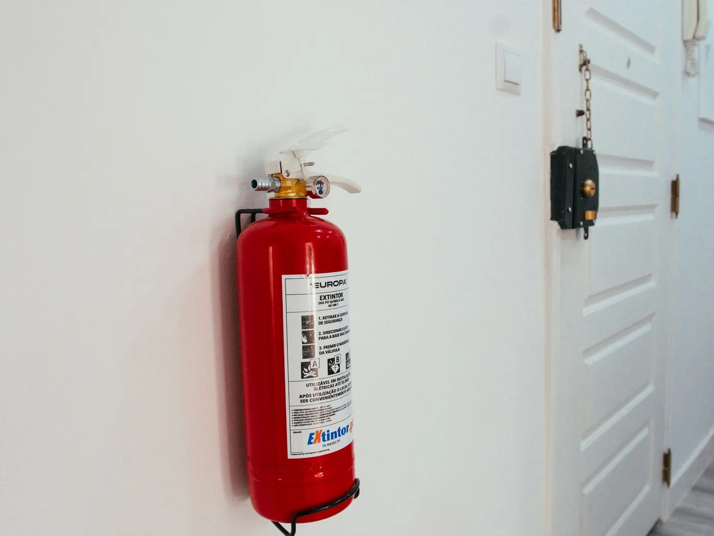 Lithium Battery Fire Risk, Safety and Insurance: What South African Homeowners Should Check